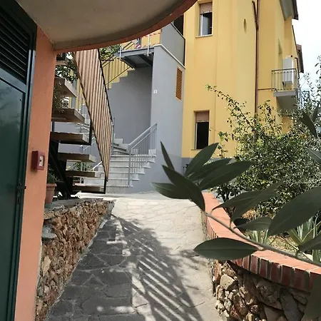 Appartamento Alessandra Finale Ligure Exterior photo